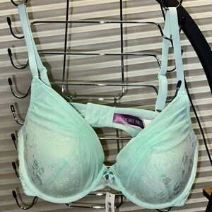 Adore Me Light Green Lace Bra (NWT)